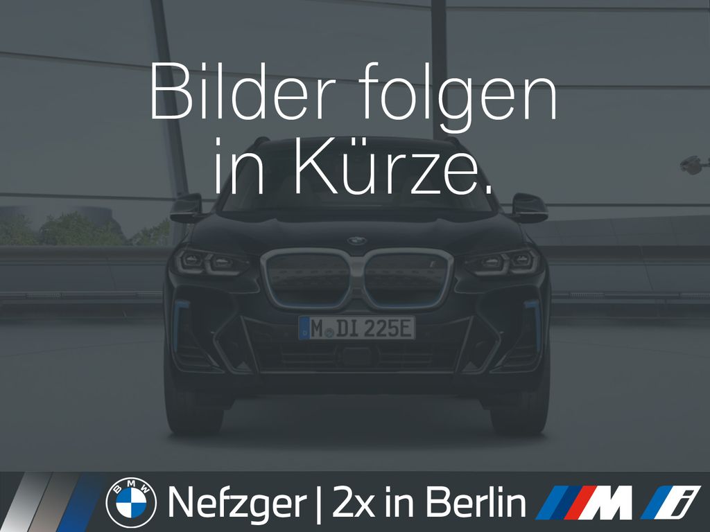 BMW iX xDrive45 M Sport Park-Assistent Panorama H&K 