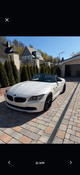 BMW Z4 sDrive20i - - weiße BMW Z-Reihe