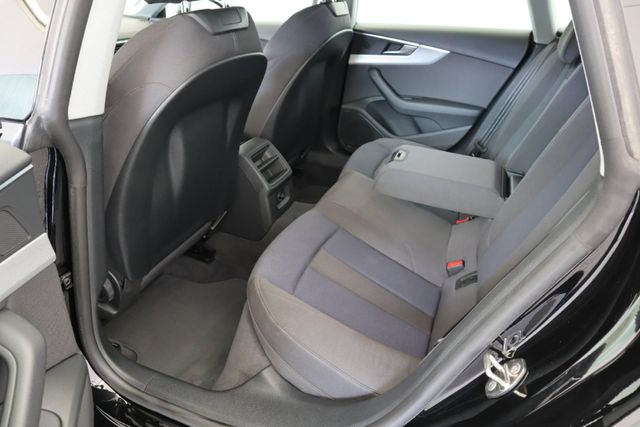 Fahrzeugabbildung Audi A5 Sportback Sport 40 TDI |NAV|APS|GRA|Smart|SHZ