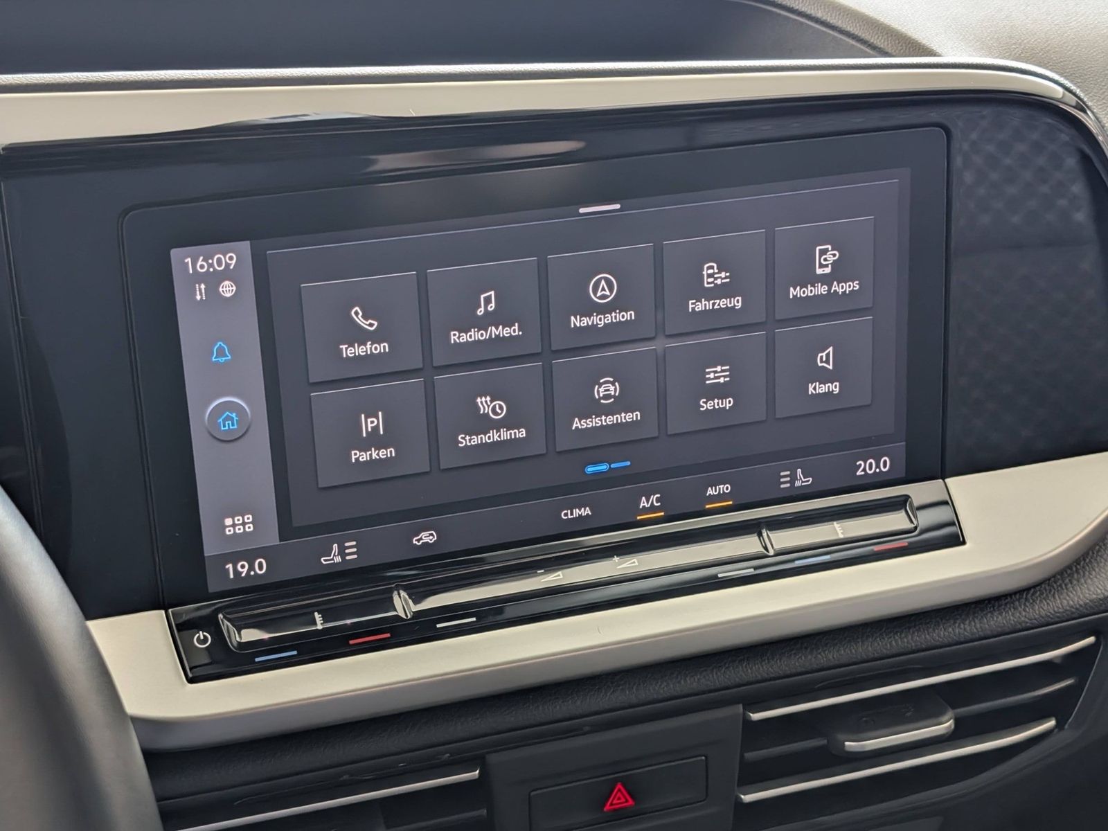 FORD Tourneo Connect Grand Limited 2.0l EcoBlue LED – Bild 22