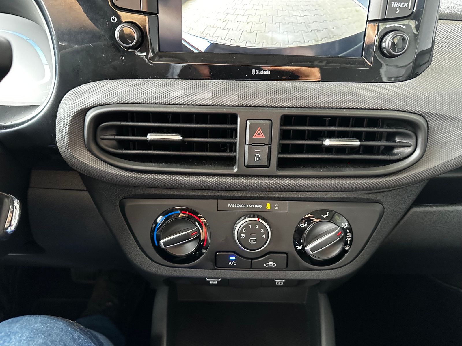 Hyundai i10 Trend — Bild 14