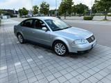 Volkswagen Passat 3BG 2.3 V5 Highline Automatik - Volkswagen Passat: Limousine, 3bg