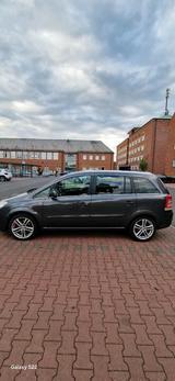 Opel opel zafira b 1.9 cdti Sport 150 ps - Opel Zafira: Cdti 150