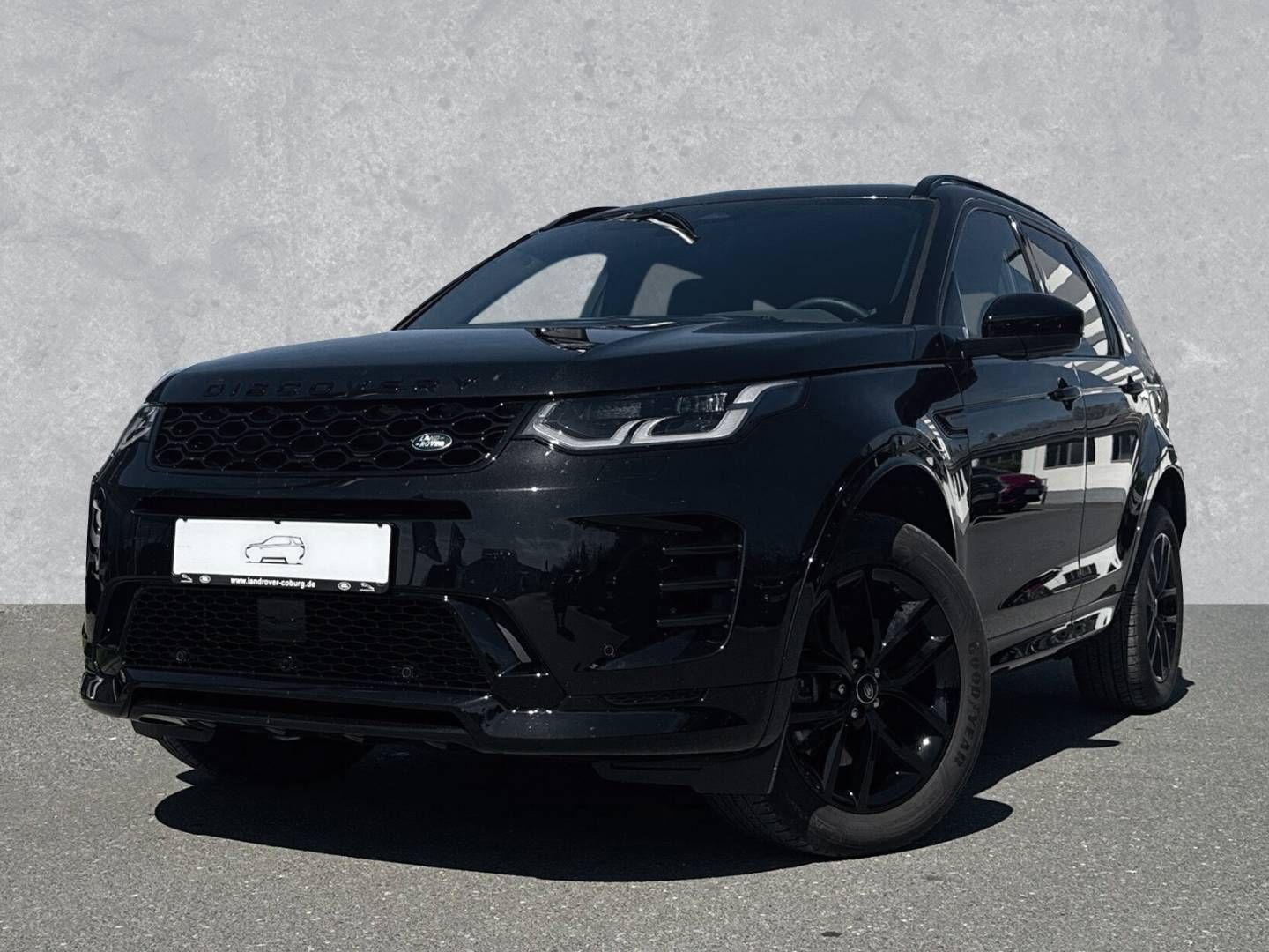 Fahrzeugabbildung Land Rover Discovery Sport D165 Dynamic SE