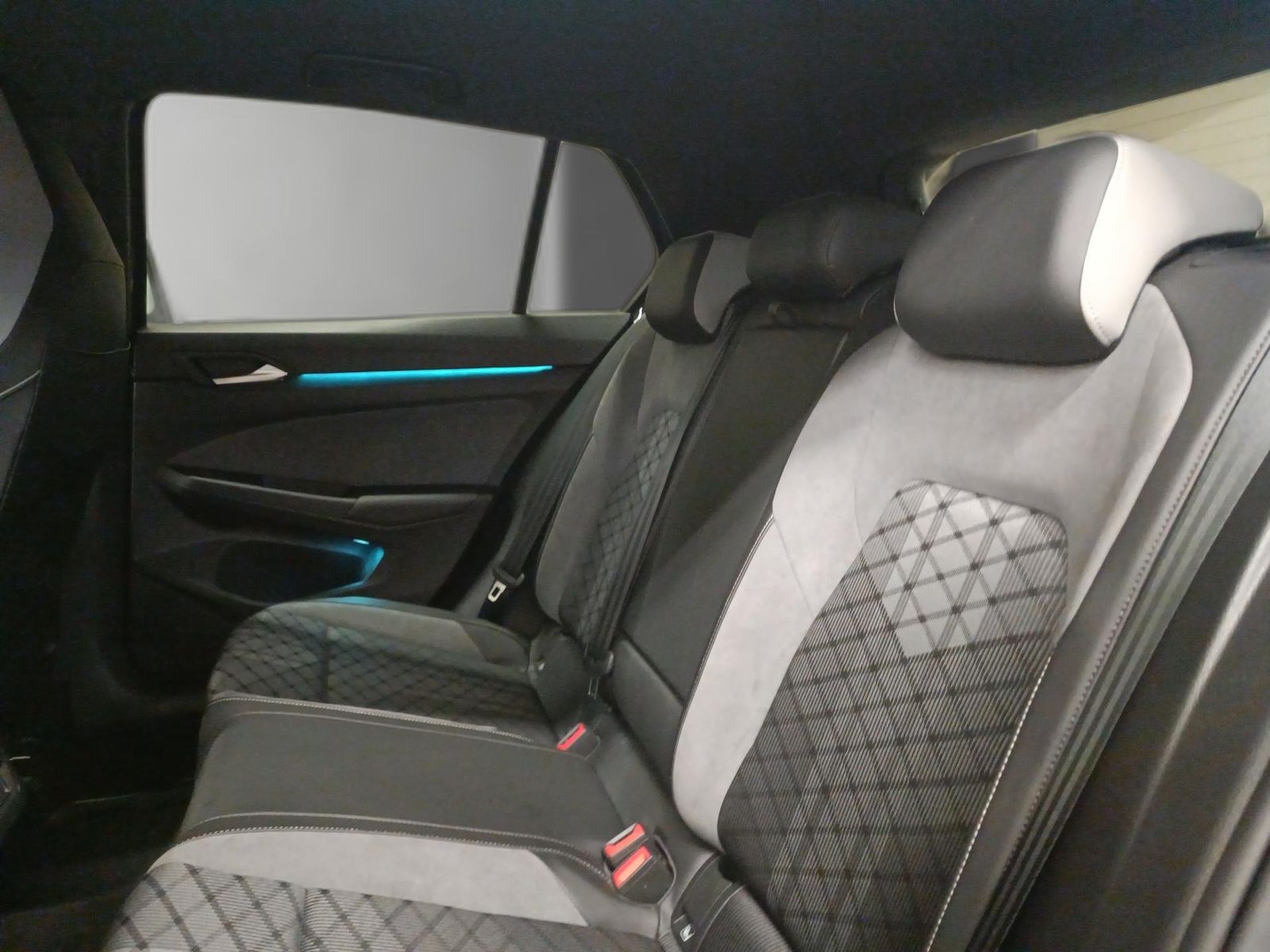 Volkswagen Golf - Bild 18