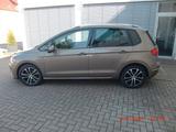 Volkswagen Golf Sportsvan VII Allstar BMT/Start-Stopp - mit Benzin-Antrieb: Gold, Limousine