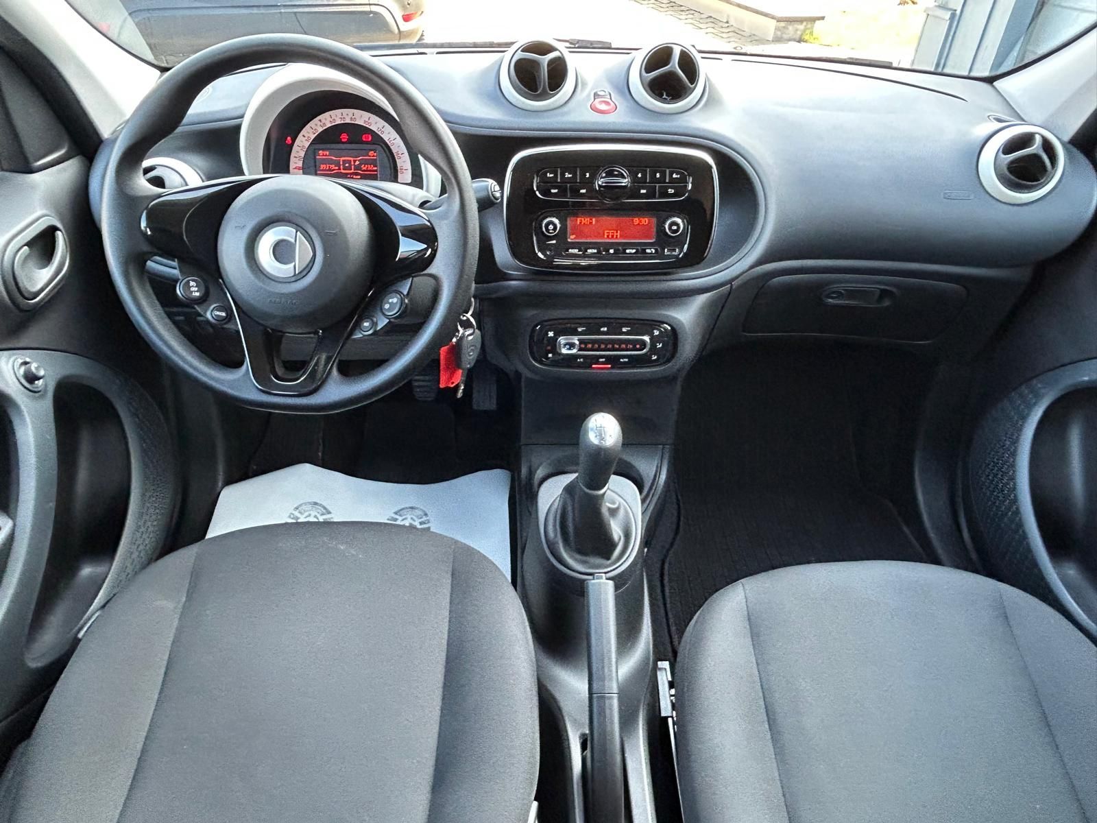Fahrzeugabbildung Smart ForFour°Sitzheizung°PDC°Klimaauto.°2.Hand°