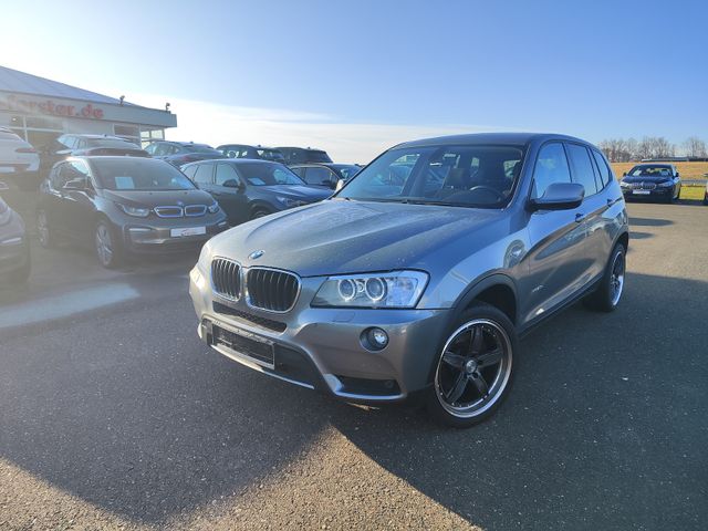 BMW X3 xDrive20d Navi PanoDach Kamera SHZ