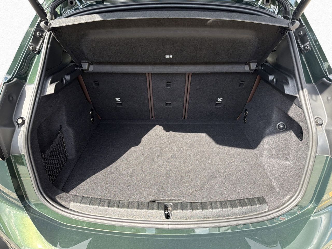 BMW 220 - Bild 17