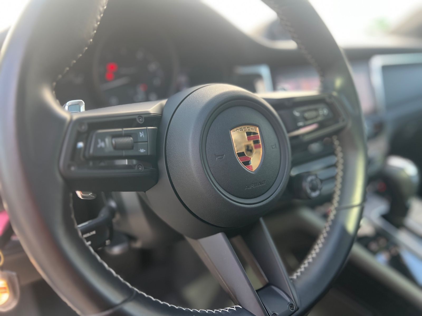Porsche Macan T*SPORT-CHRONO*LUFTFED*PANO*APPROVED072028 foto 10