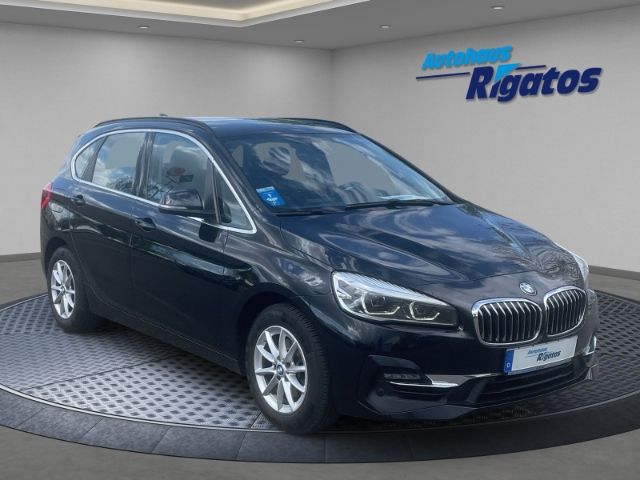 BMW 218 Active Tourer i Luxury Line Autom. Navi, Sit