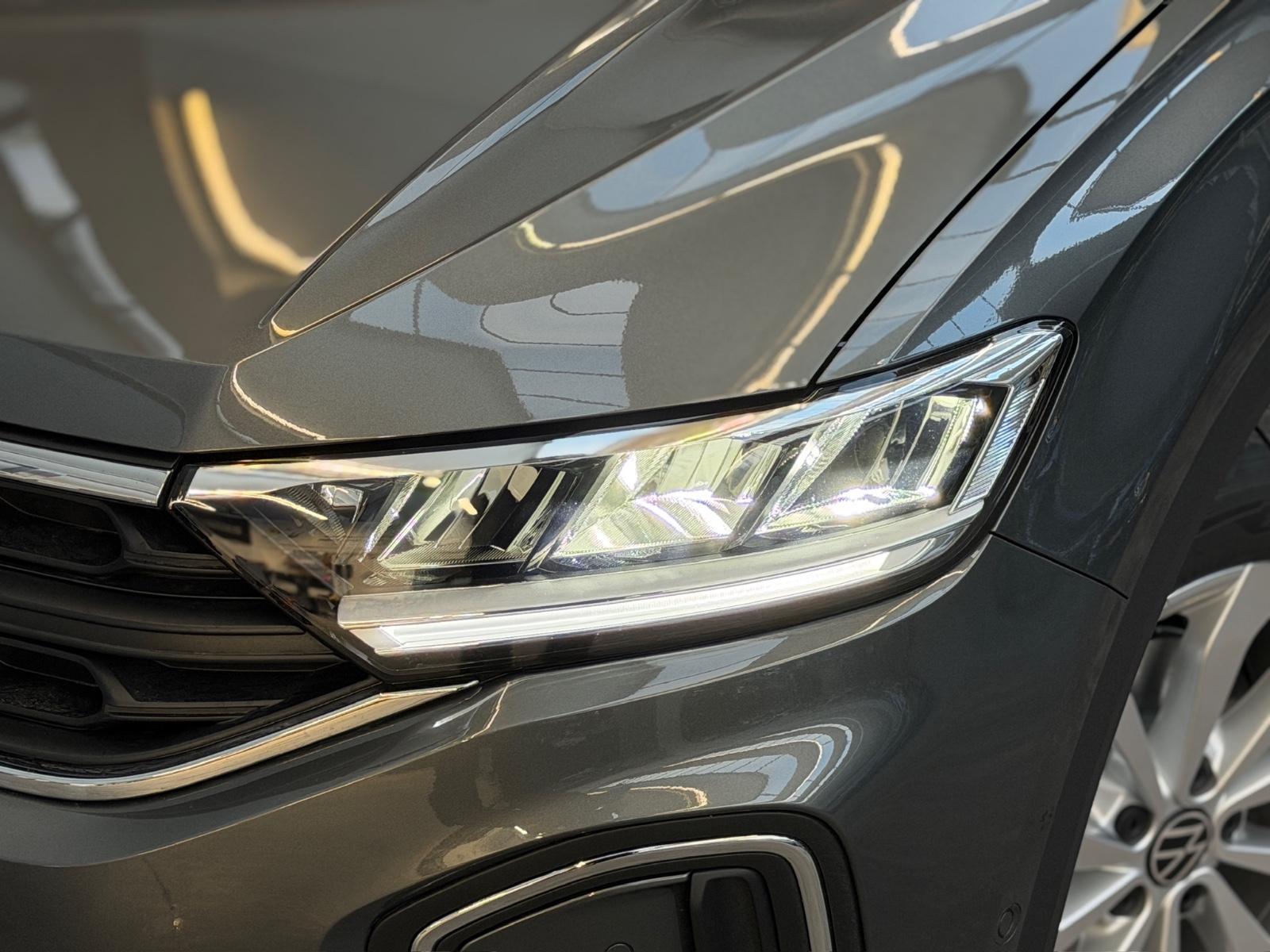 Volkswagen T-Roc Life 1.5l TSI #DSG#SHZ#AHK#ACC#LED#KEYLESS