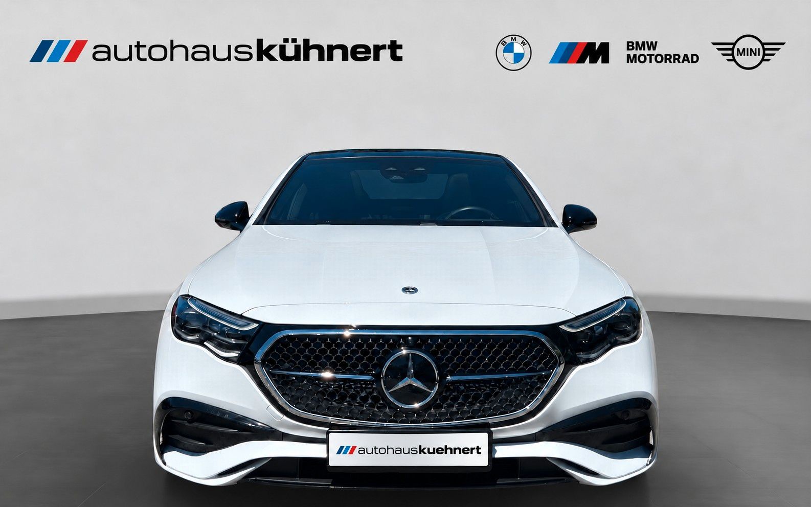 Mercedes-Benz E 300 e AMG Pano Superscreen Sitzklima HUD Burm imagem 3