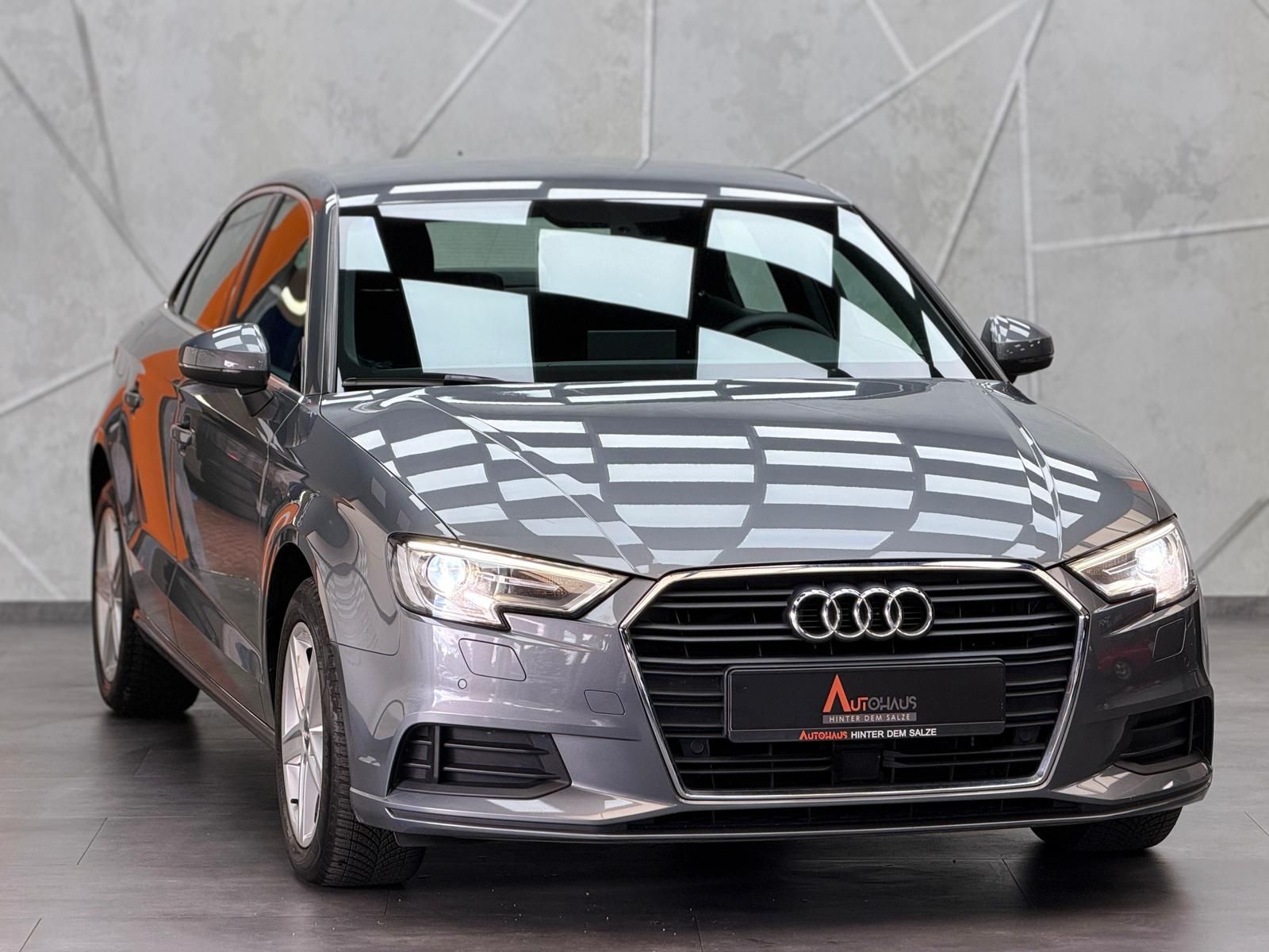 Audi A3 30 TDI basis 1.6 TDI|PDC|KLIMA|SHZG|NAVI|LM imagem 2