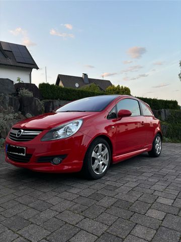 Opel Corsa 1.6 Turbo GSi 110kW/150PS