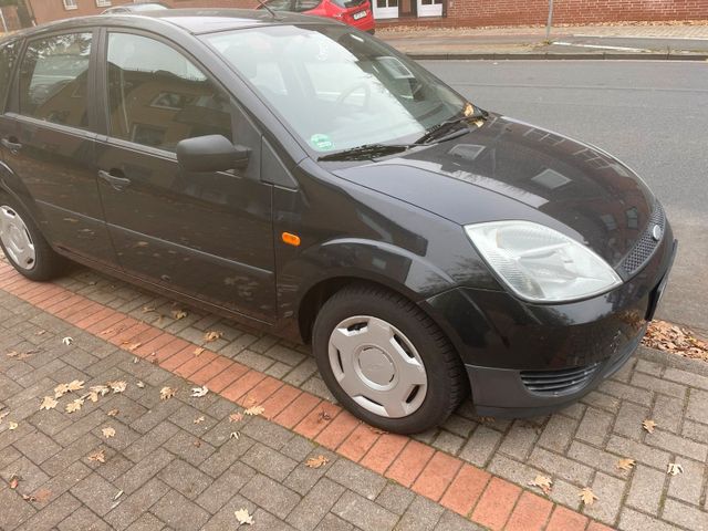 Ford Fiesta 1.3. 44 Kw Tüv 09/ 25