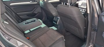 Volkswagen Passat Variant - 7