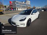 Tesla Model 3 Performance - Tesla Model 3 in Berlin