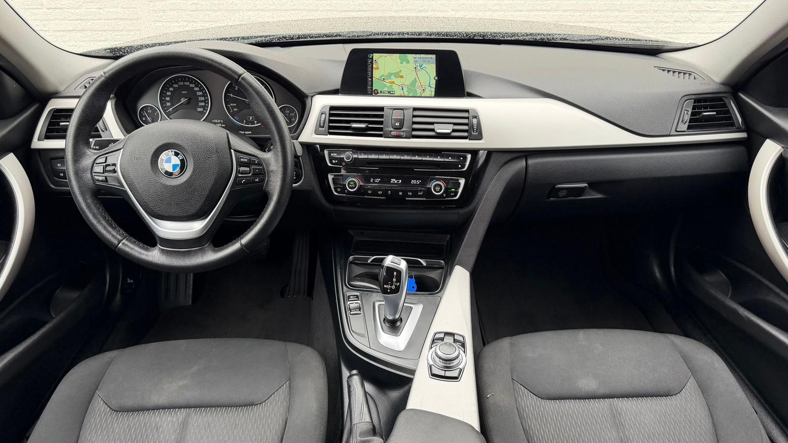 BMW 318 3-serie Touring 318i Executive automatik Cru