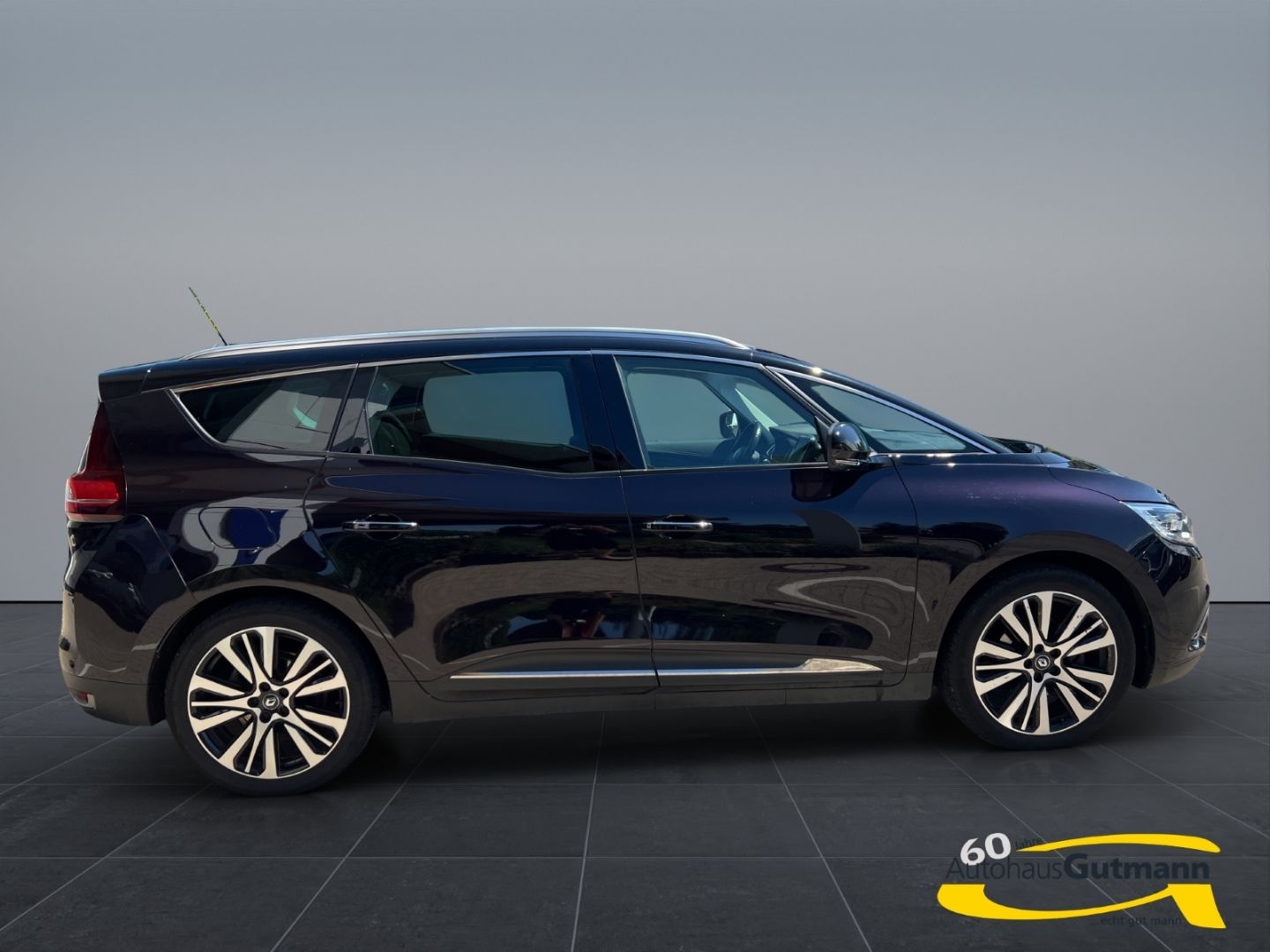 Fahrzeugabbildung Renault Scenic IV Grand Initiale Paris 1.6 dCi 160 Energ