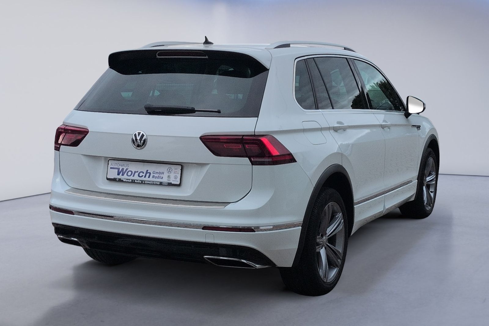 Tiguan 2.0 TSI DSG 4M Highline HEAD-UP+DCC+AHK+