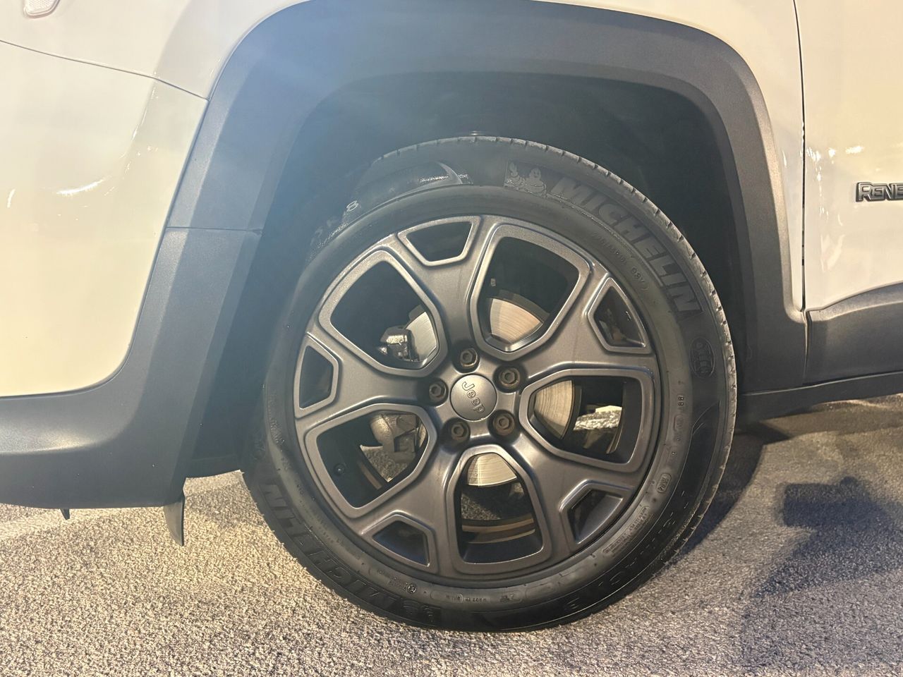 Jeep Renegade 1.6 Mjt 130 CV 80th ANNIVERSARIO T imagem 3