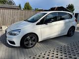 BMW 218 Baureihe 2 Active Tourer 218 d Sport Line - BMW 218: Limousine