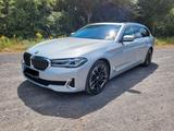 BMW 540d xDrive Touring Luxury Line  - BMW 540 in Leverkusen