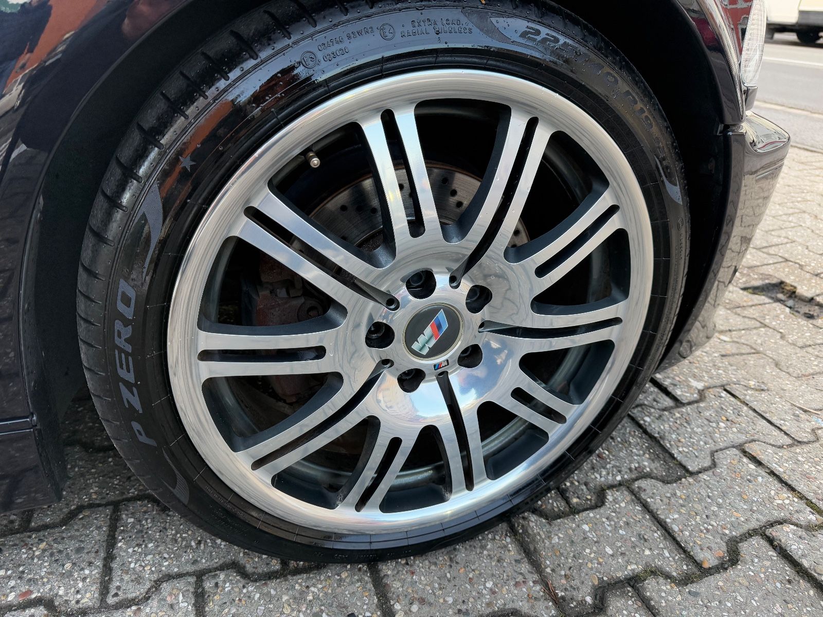Fahrzeugabbildung BMW M3 Baureihe M3 Cabrio 2-HAND BMW SCHECKHEFT