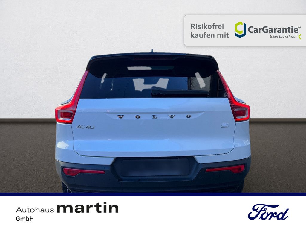 Fahrzeugabbildung Volvo XC40 1.5 R Design Expression Recharge Plug-In Hy