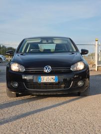 Volkswagen Golf - 2