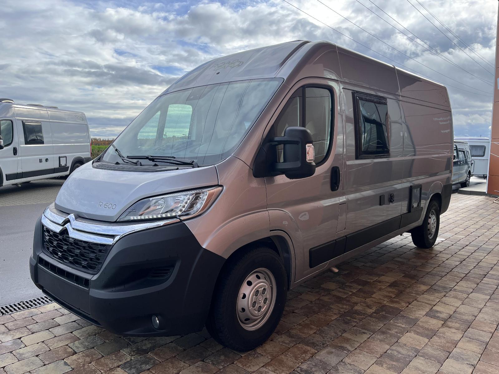 Roadcar R 600 Citroen 140PS Radio/Navi/RFK u. Markise