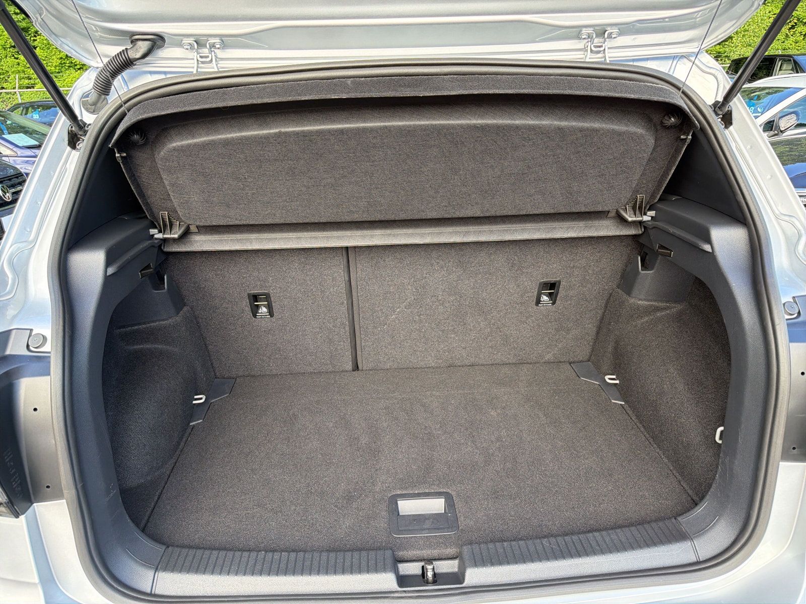 T-Cross R-Line TSi DSG Navi Matrix Kamera