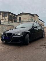 BMW 320i Edition Lifestyle Edition Automatik