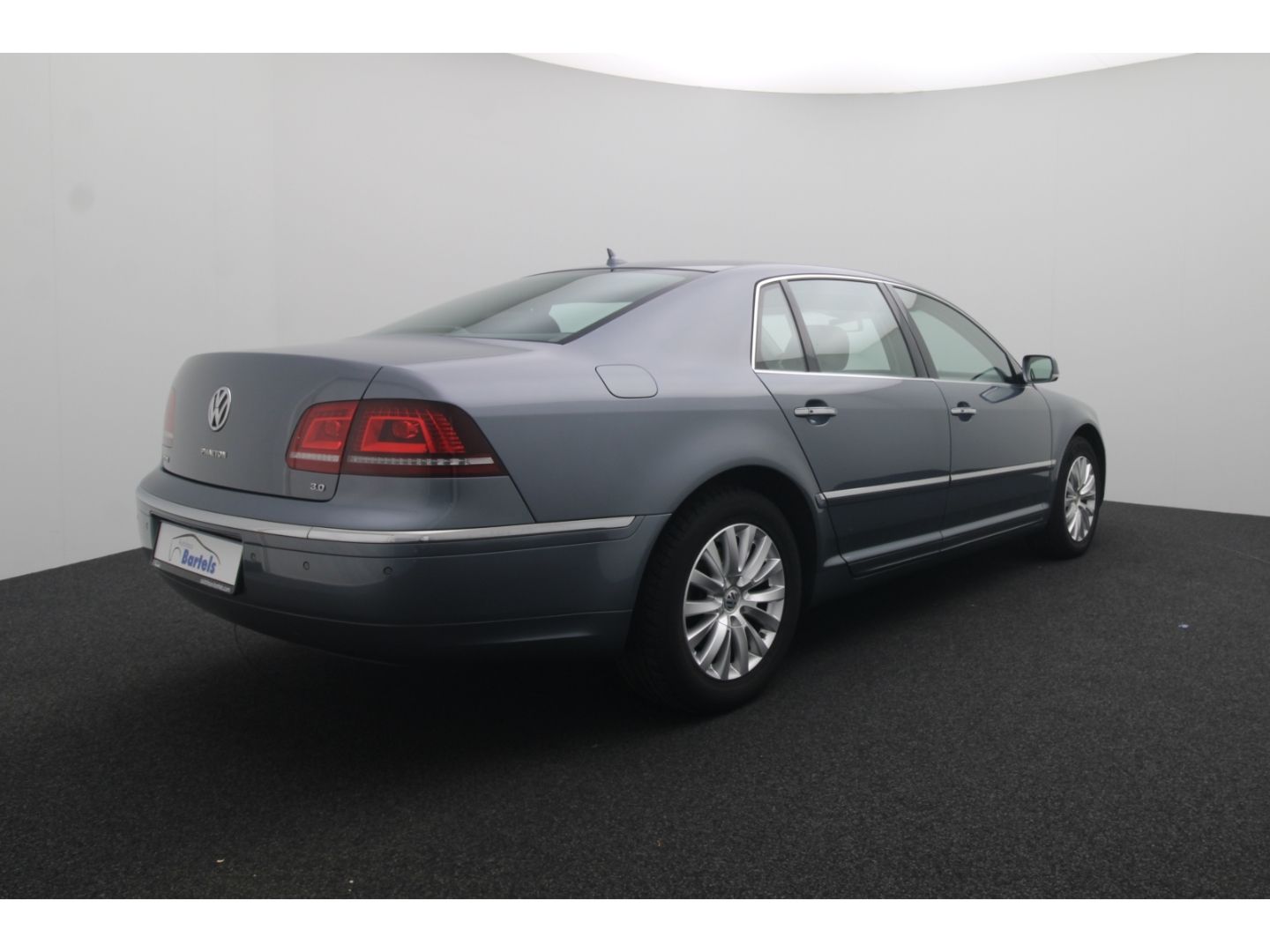 Fahrzeugabbildung Volkswagen Phaeton V6 TDI 4Motion ACC Pano Memory Leder