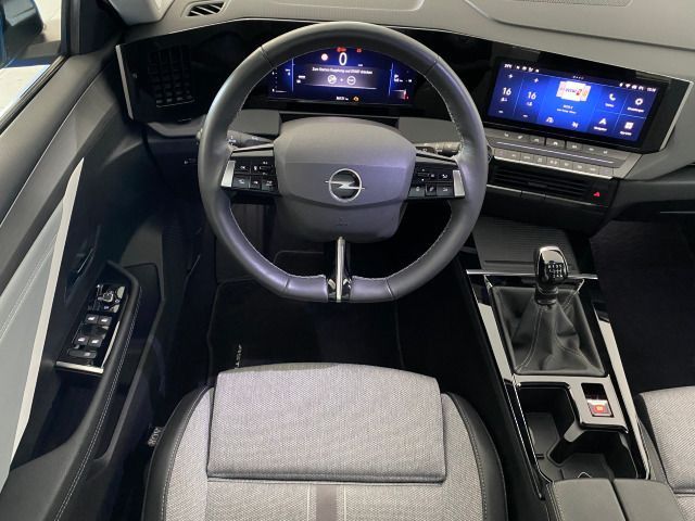 Astra Elegance 1.2 Turbo NAVI+KAMERA+LED