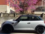 MINI Mini 2.0 Cooper S Yours - MINI MINI mit Halbautomatikschaltung