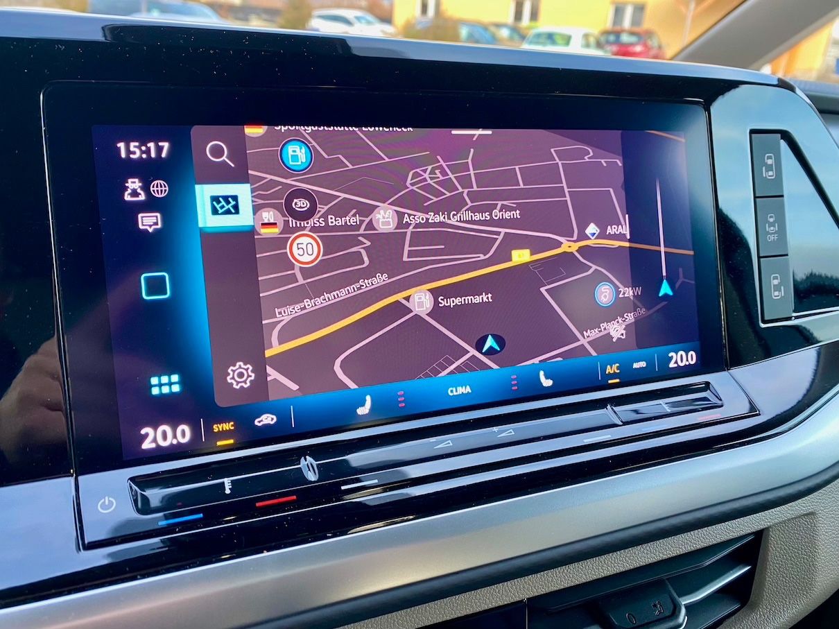 Fahrzeugabbildung Volkswagen T7 Multivan 2.0 TDI LANG LIFE AAC NAVI 7-SITZER