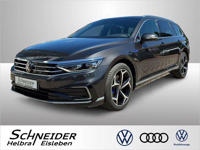 PASSAT VARIANT GTE 1.4 TSI DSG AZV+IQ.LIGHT+NAVI