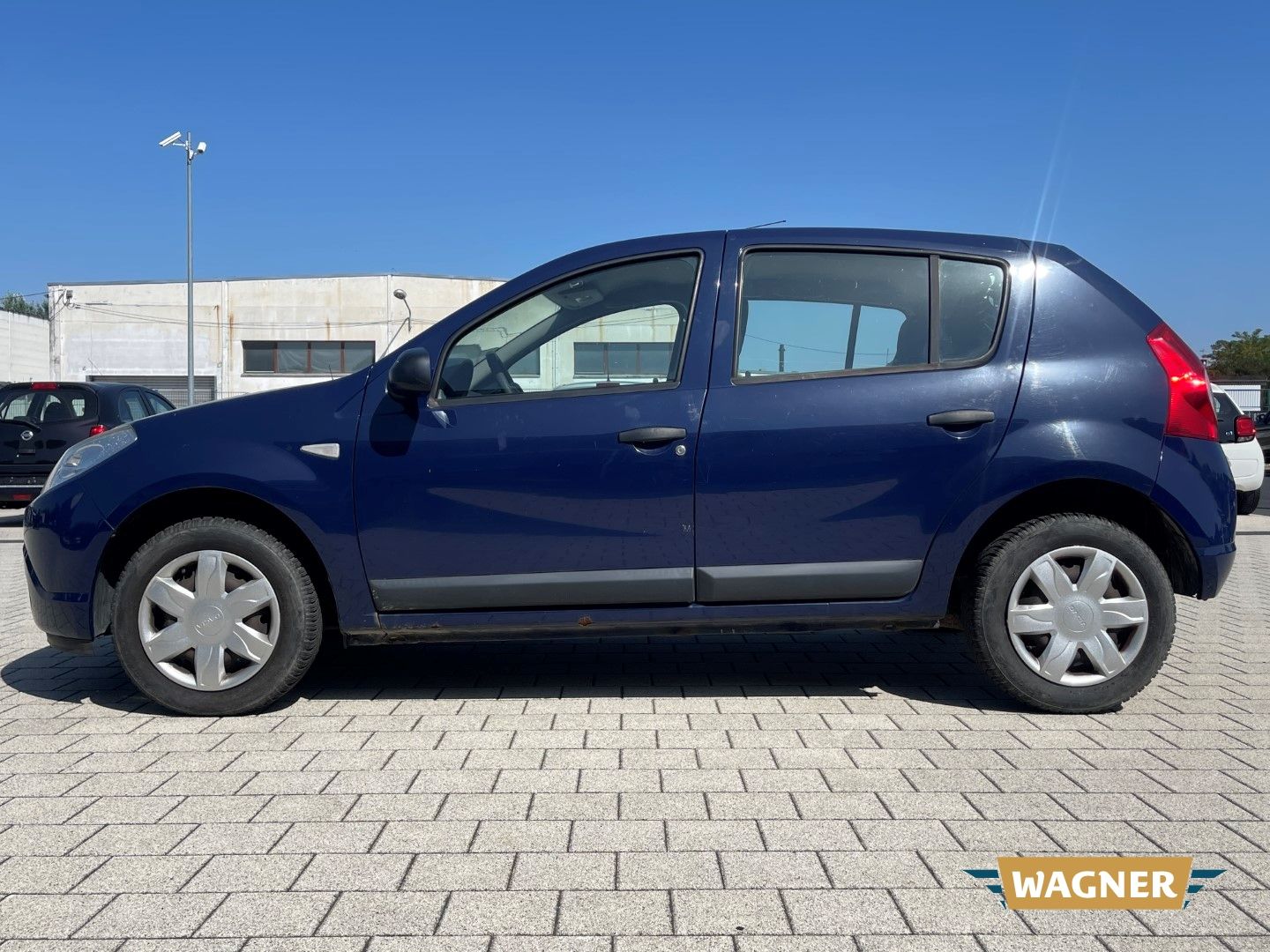 Fahrzeugabbildung Dacia Sandero Ambiance 1.4 MPI wenig Kilometer