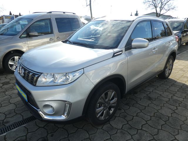 Suzuki Vitara 1.0 TSI 4x2 mit Xenon, Kamera, Termpomat