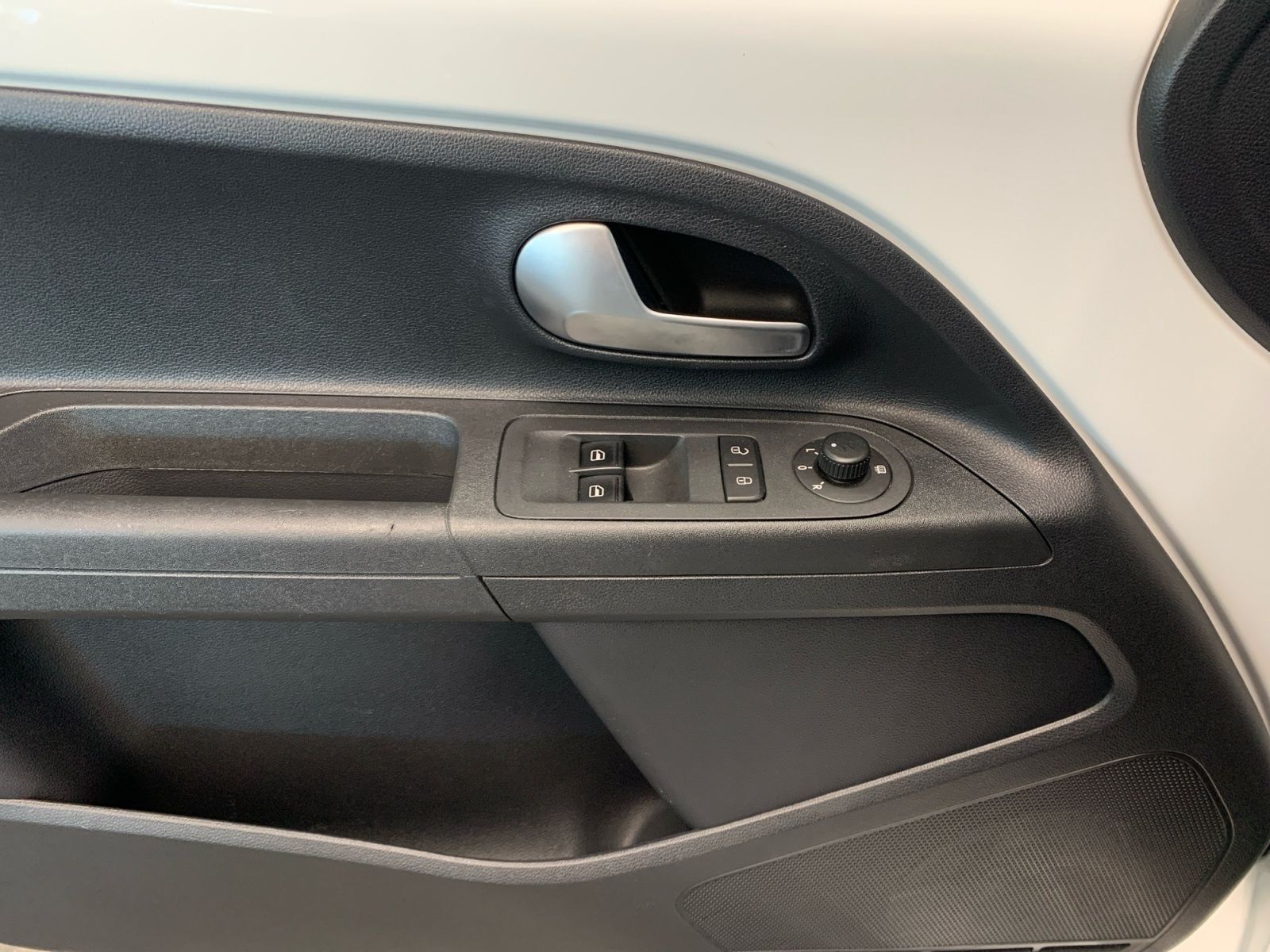 Volkswagen e-up! - Bild 17