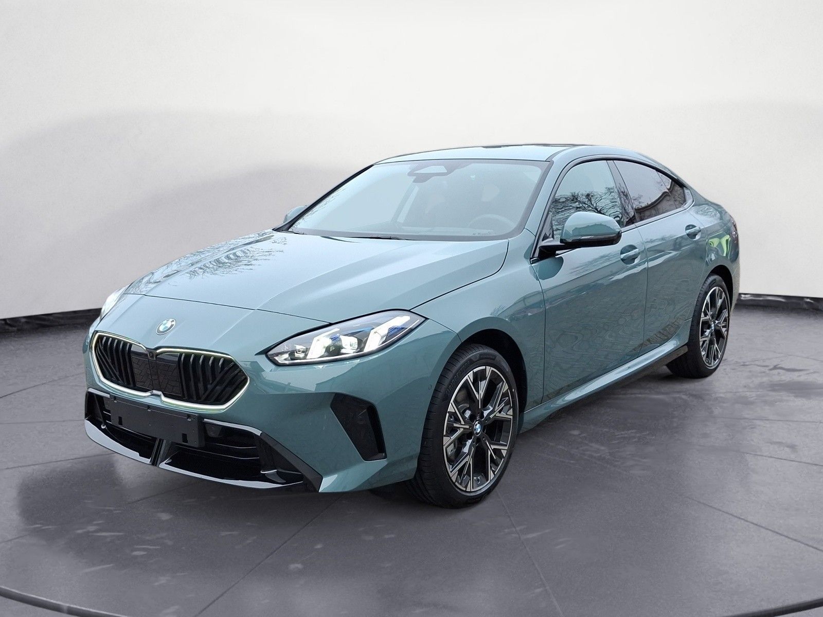 BMW 220 Gran Coupé - Bild 2