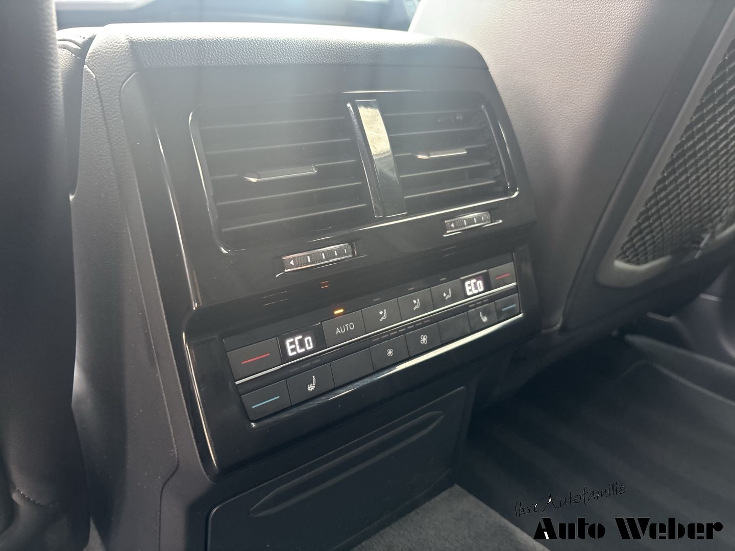 Volkswagen Touareg - Bild 18