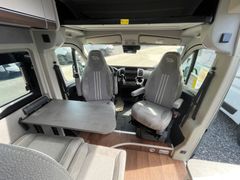 Pössl Summit Shine 600 L  | Premium & Assistenz Paket*