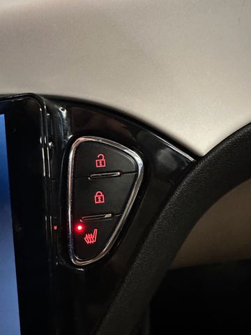 Opel Adam Glam *Navi*Pano*Sitzheizung*