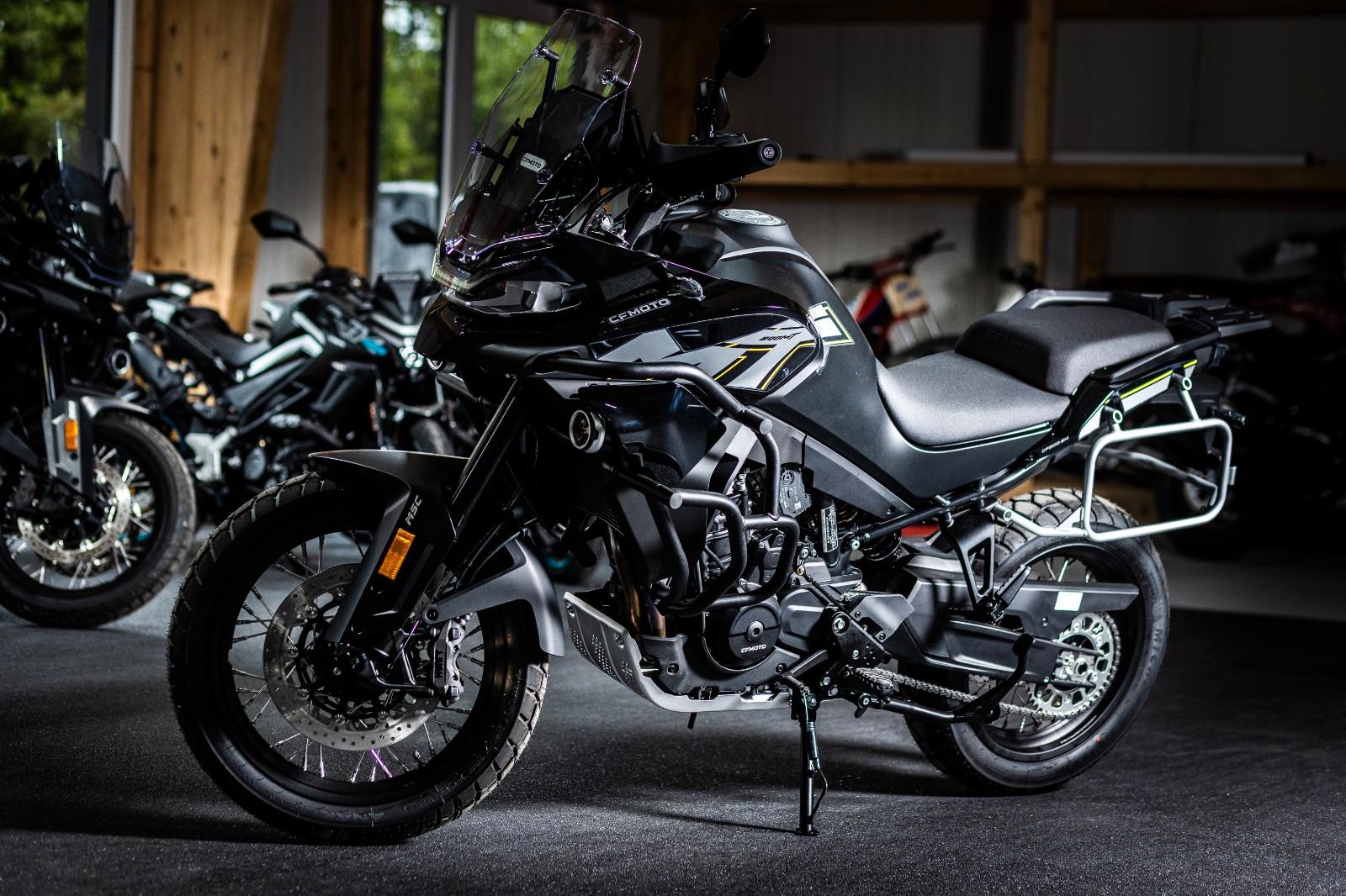 CFMOTO 800MT Explore Gem Black