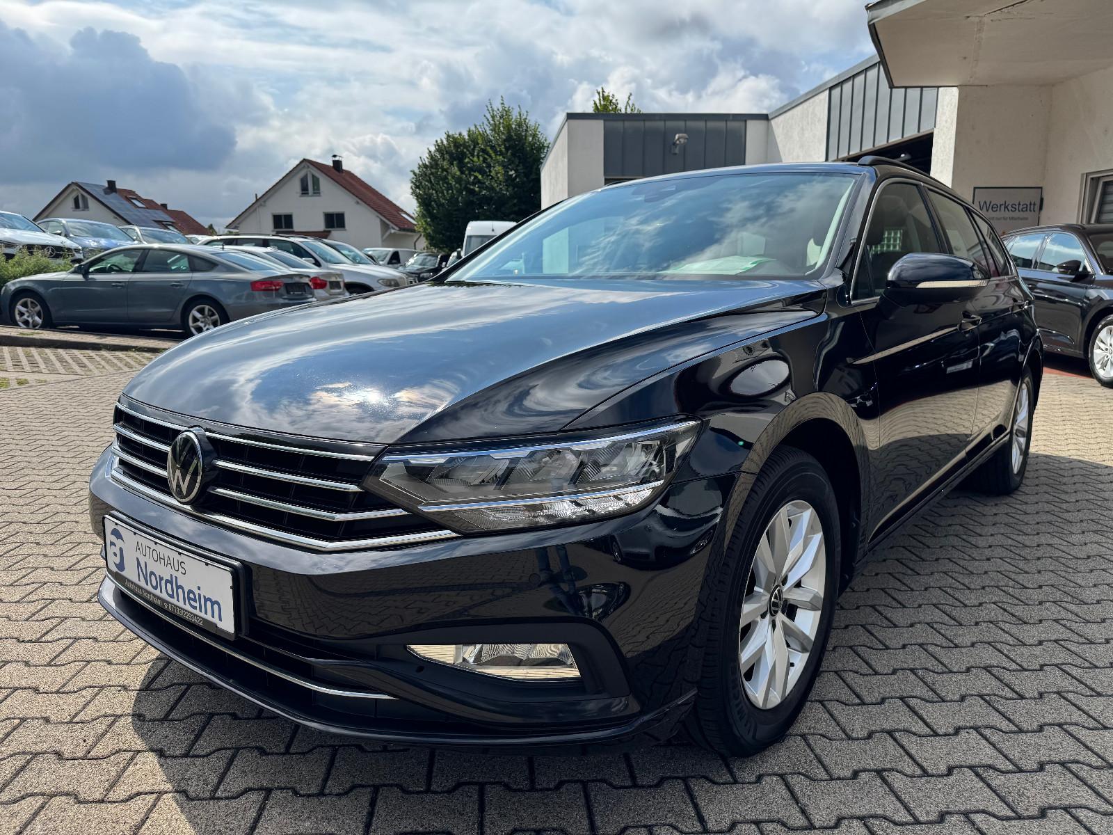 Volkswagen Passat 2.0 TDI Variant Klima/Navi/1.Hand/EURO 6