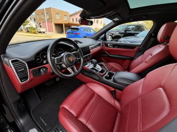 Porsche Cayenne - 7