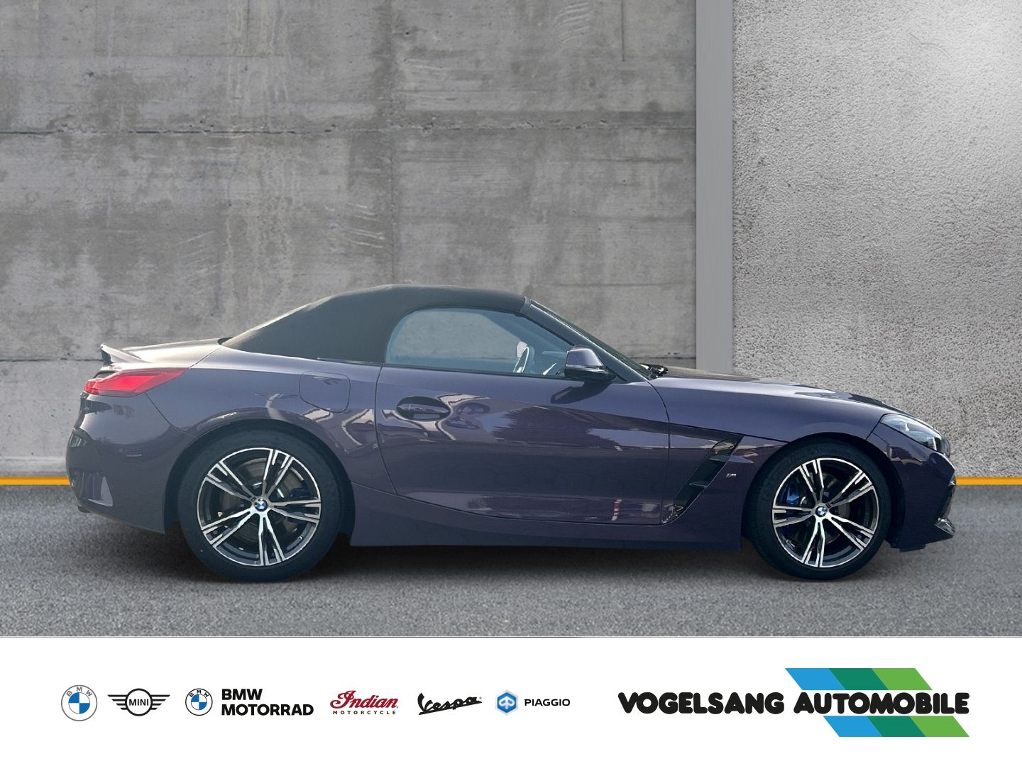 Fahrzeugabbildung BMW Z4 M40i Head-Up Kamera adaptives Fahrwerk Navi g